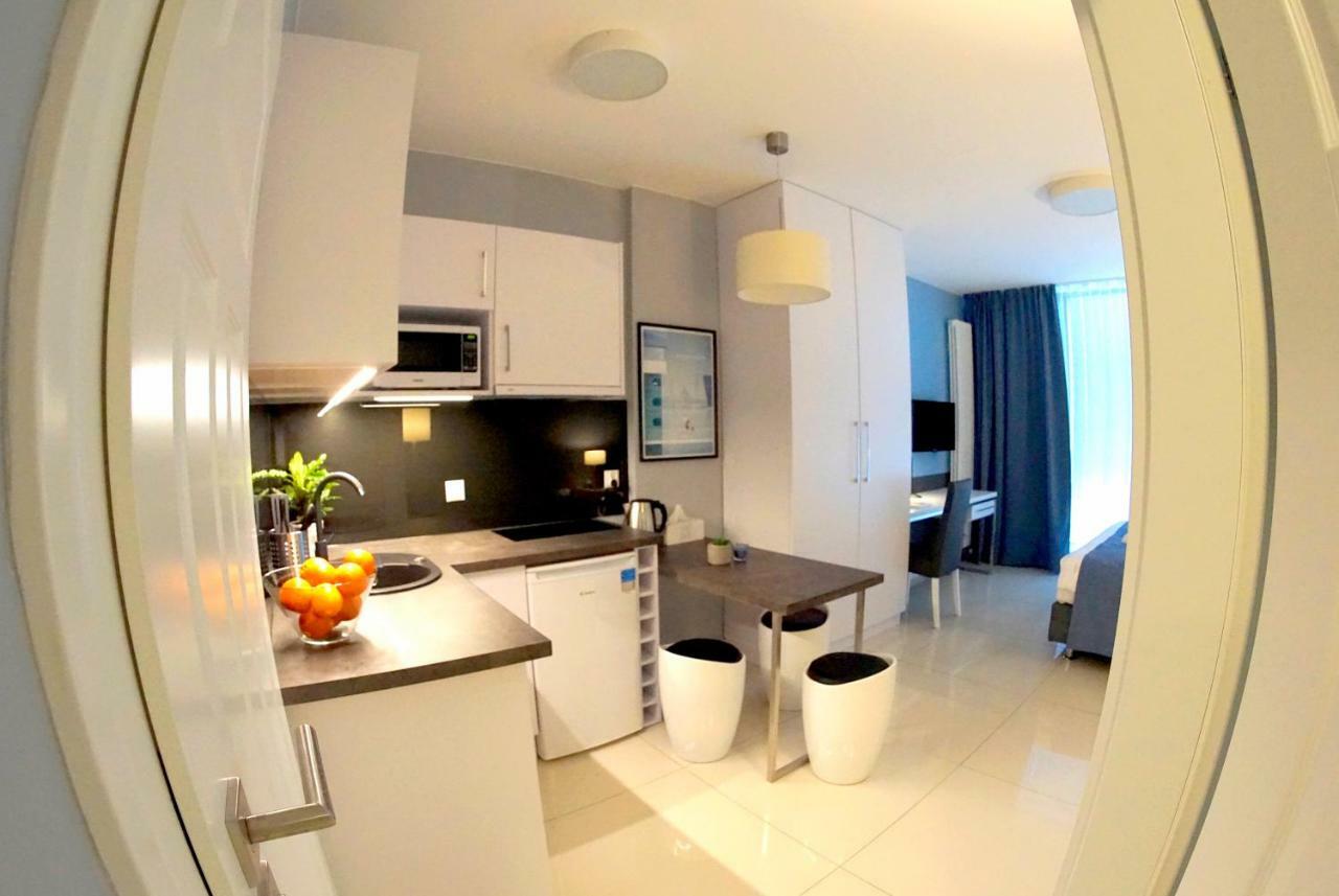 Jessapart - Ochota Apartments Varsó Kültér fotó